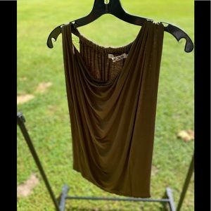 Women’s sleeveless dressy shirt by Michael stars S